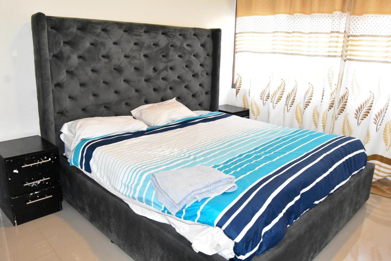 Spacious Zamtel Flat Λουσάκα Εξωτερικό φωτογραφία