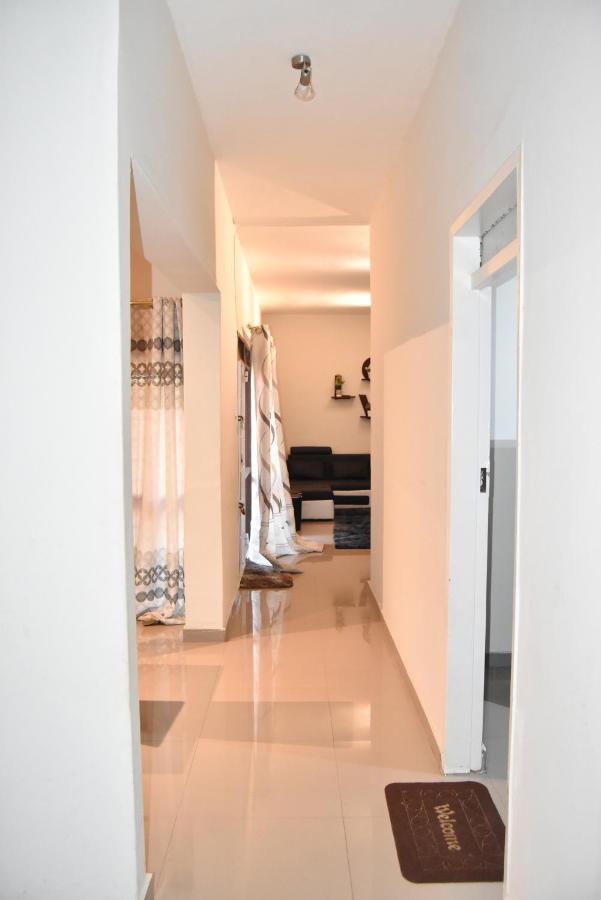 Spacious Zamtel Flat Λουσάκα Εξωτερικό φωτογραφία